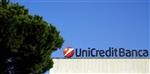 S&P d�classe 34 banques italiennes