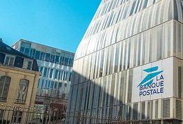 Op�ration juridique EasyBourse SAS / La Banque Postale SA
