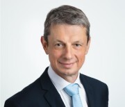 Interview de Stphane
 Ragusa, Fondateur et PDG : Prdilife lance une mission obligataire d'OCEANE