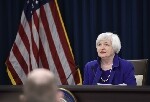 La Fed remontera trois fois ses taux cette année 