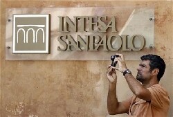 Rome injectera jusqu'à 17 milliards d'euros dans le sauvetage de deux banques régionales Rome injectera jusqu'à 17 milliards d'euros dans le sauvetage de deux banques régionales